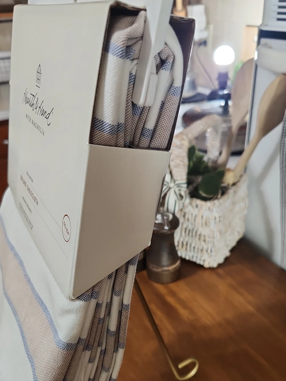 Hearth&Hand with Magnolia Oblong Tablecloth